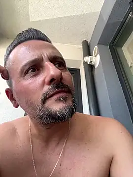 InsaneMattt's Live XXX Chat