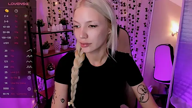 AnyaTaylor_ Live XXX-Chat