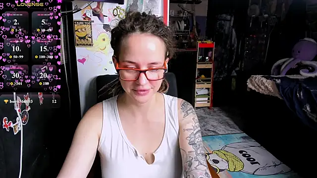 LisaFoxy_y live XXX chat