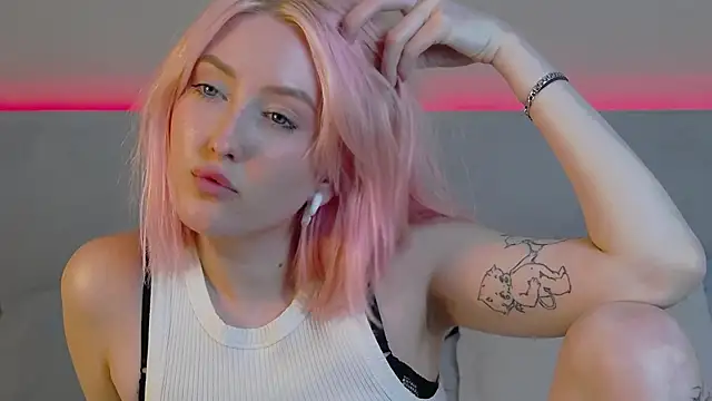 צ'אט XXX בשידור חי של MarianeSun
