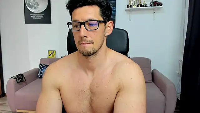 BrutusK08 Chat XXX in diretta