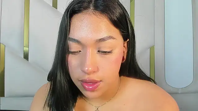 IsabellRodriguez18 现场XXX聊天