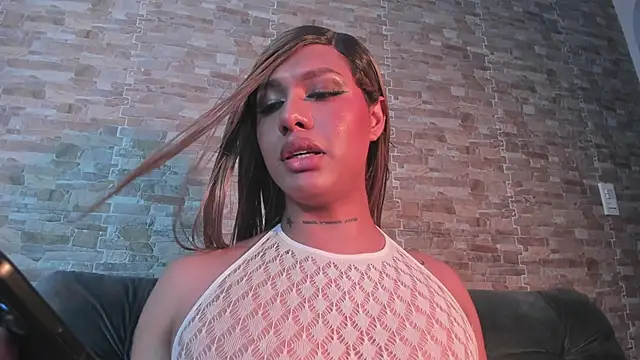 Chatroom XXX en direct de Dreams_Chloe