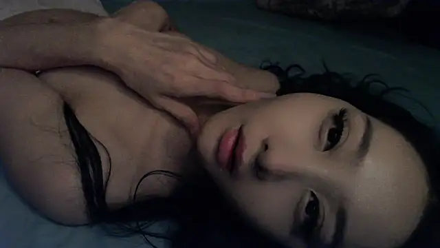 Fudzik0 XXX чат на живо