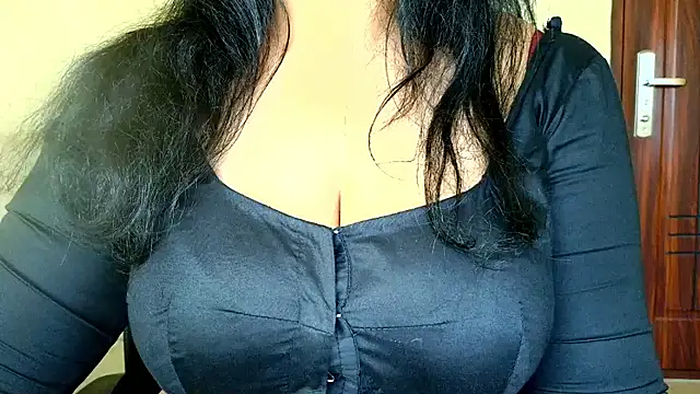 Mallu_MayaMadhav's Live XXX Chat