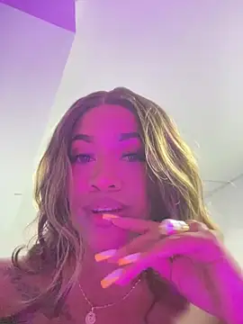 دردشة riri_brunnete الجنسية المباشرة