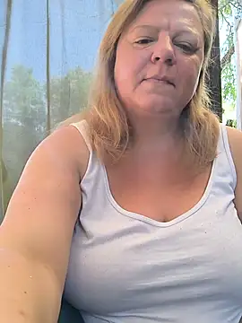 jusichka Adlı Modelin Canlı XXX Sohbeti