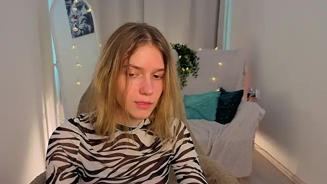 Chat XXX en directo de MilanaRayy