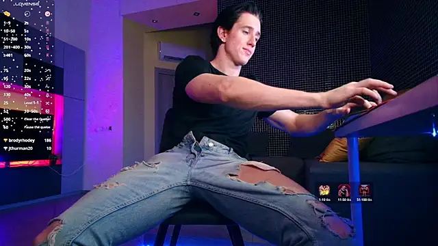 ChristianLevine_ Obrolan Langsung XXX