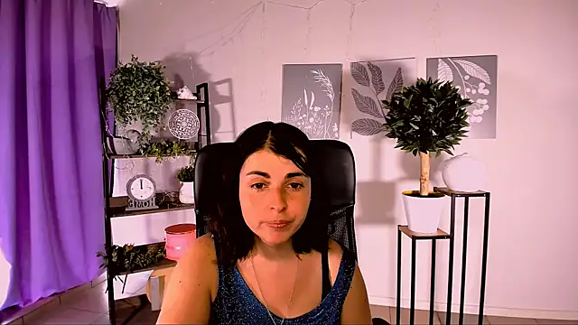 MartaEdams' Live XXX Chat