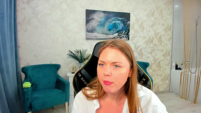 Strawberrye: απευθείας συνομιλία ΧΧΧ