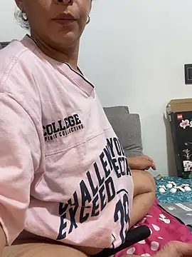 Chat +18 de Kataliina ao vivo