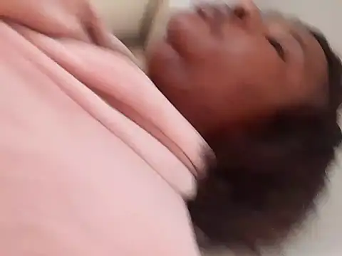 Bootyliciousbbw12 Adlı Modelin Canlı XXX Sohbeti
