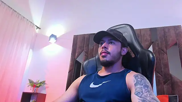 Justin_WhiteJS Live XXX-chat