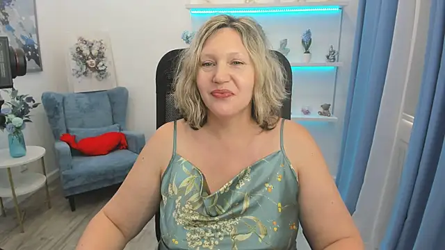 Chat +18 de NinaStarle ao vivo