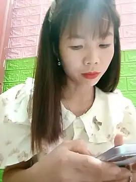 AmyLinee01のライブXXXチャット