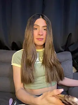 XXX chat uživo modela Lottus_fire