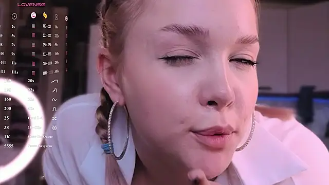 XXX chat uživo modela Jenifer_lo