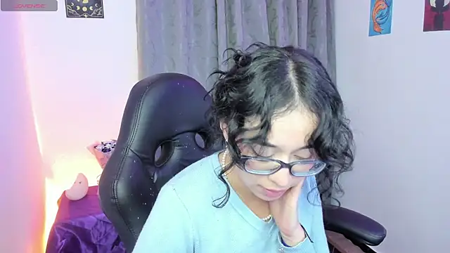Czat XXX na żywo – indra_cam