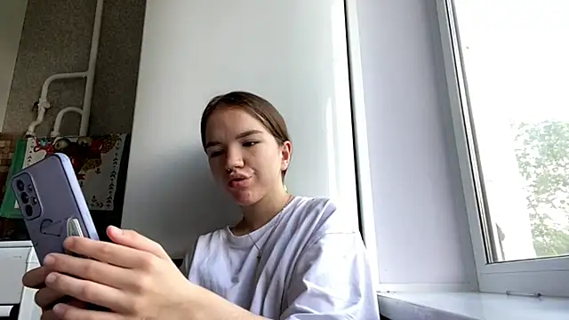 FewerCadre's Live XXX Chat