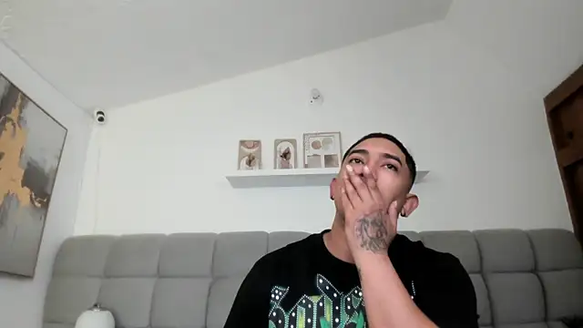 erotic_sins Chat XXX live