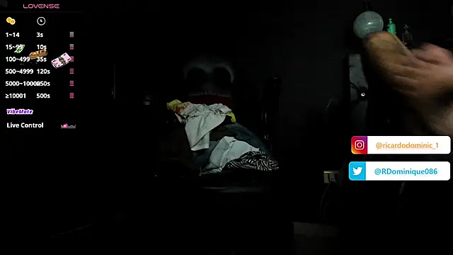 Chat XXX ao vivo de FuckHardlove