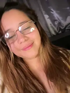MerlyG Chat XXX live