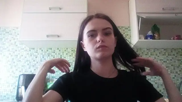 Chatroom XXX en direct de KikiAmino