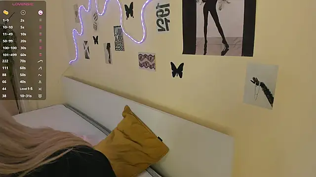 MidnightPoise Live XXX-chat
