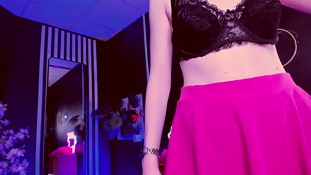 FoxxyyPolly's Live XXX Chat