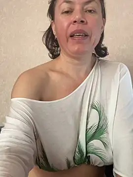 Kiramagic Live XXX-chat