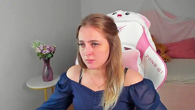 EllaBells Chat XXX in diretta