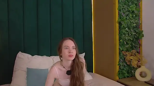 LilaMccoy Chat XXX in diretta