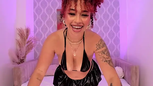 Chatroom XXX en direct de Nikki_Rousmel