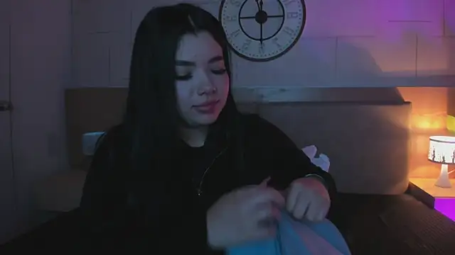 Chatroom XXX en direct de Meloddy_Rose