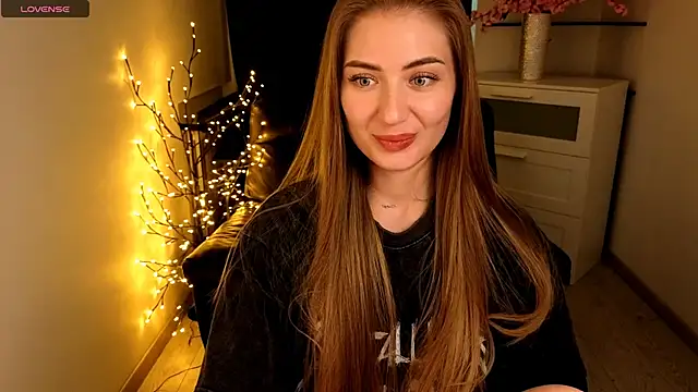 Chain_Alice Adlı Modelin Canlı XXX Sohbeti