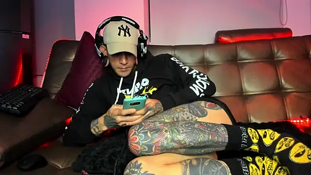 XXX chat uživo modela jhonny__ackerman