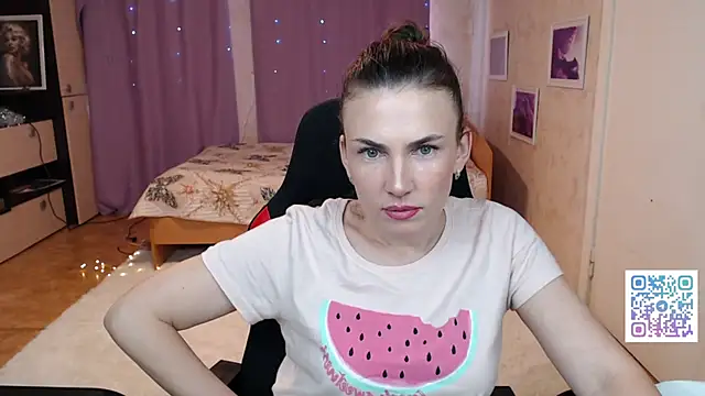 Daniela_Cooperr Chat XXX in diretta