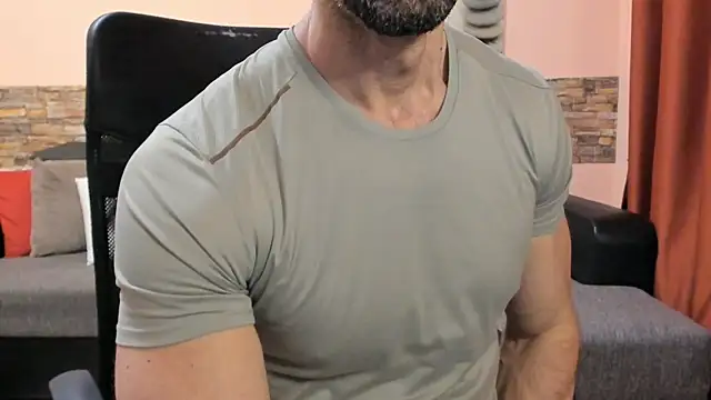 HotHunkTrainer – webcam-show