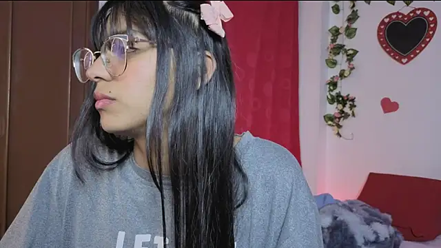 Chat +18 de PaulaCutexs ao vivo