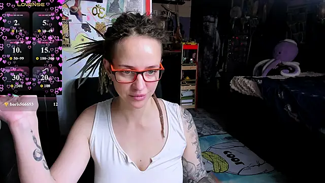 LisaFoxy_y's Live XXX Chat