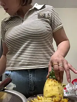 Chat XXX Live Emlyla