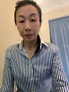 summer0430 라이브 XXX 채팅
