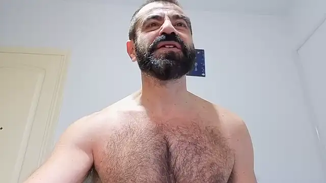 hairycerberus Live XXX-Chat