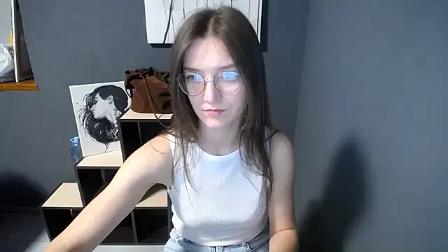 Chat +18 de shining_pearl_ ao vivo