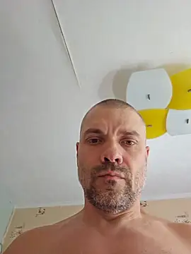 Czat XXX na żywo – DaddyMarlboro