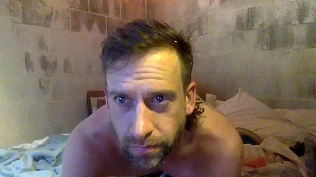 thierrybae élő XXX-chatje