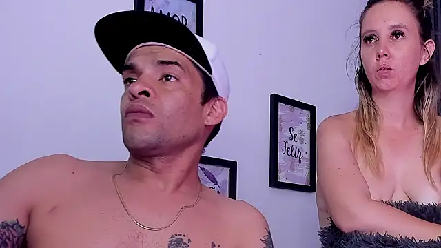 Mia_and_Erick Live XXX-Chat