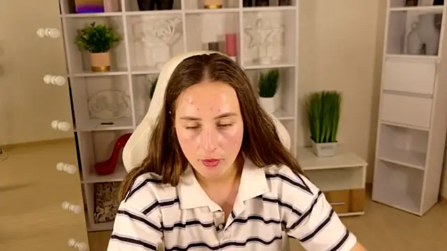 Chat XXX en directo de NadinnL