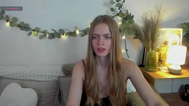 Chat XXX ao vivo de HoneyEmilly